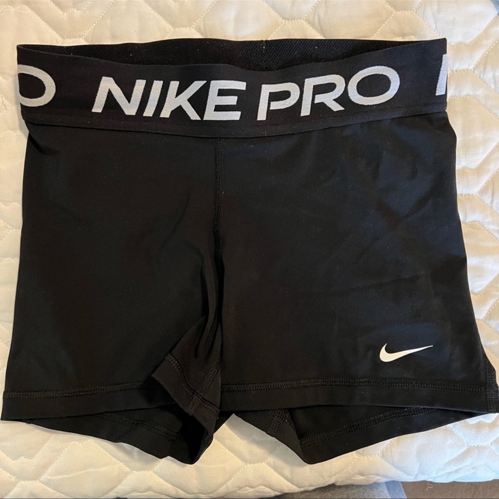 Nike pro compression shorts
